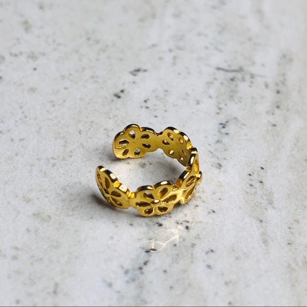 925 Sterling Silver Gold Flower Ear Cuff - Picture 5 of 16
